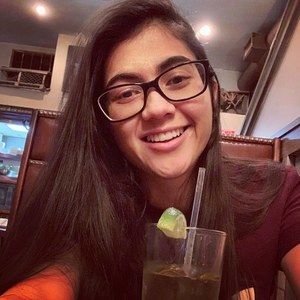 Meet your Posher, Beatriz